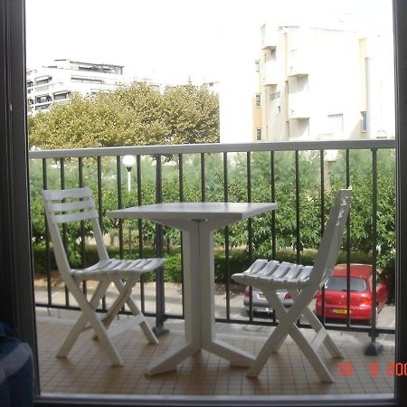Studio La Grande Motte, Parking Екстер'єр фото